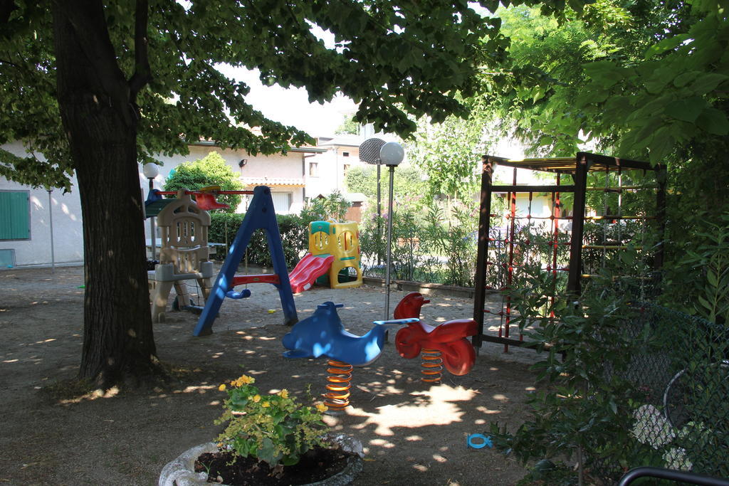 Hotel Villa Celeste San Mauro Mare Zewnętrze zdjęcie